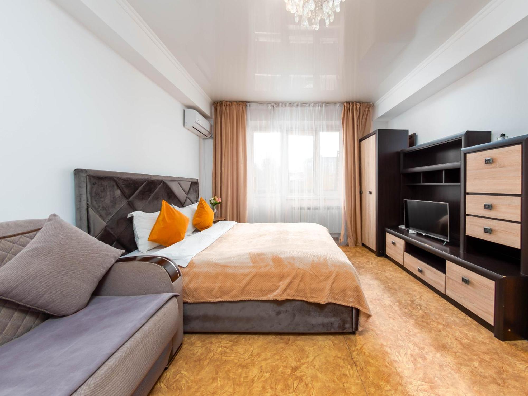 Apartment оn Makatayeva 5 b Алматы Экстерьер фото